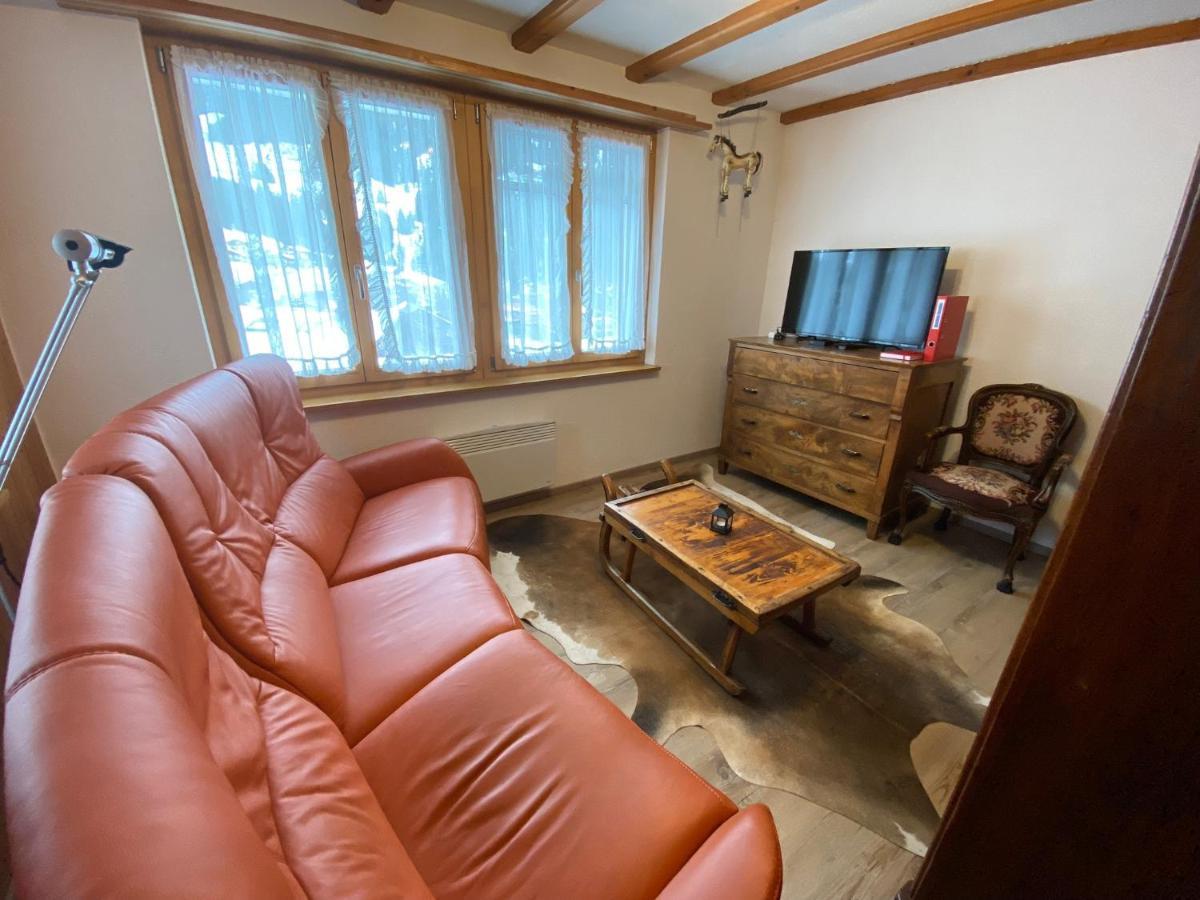 Jack Apartment *